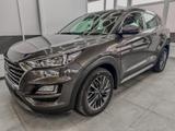 Hyundai TUCSON PREMIUM DCT KRELL NAVI PDC v+h 1.6 T-G... - Hyundai TUCSON: V6