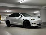 Tesla PERFORMANCE*USS*1HAND*TOP GEPFLEGT*95% SOH* - Tesla Model Y in Frankfurt (Main)