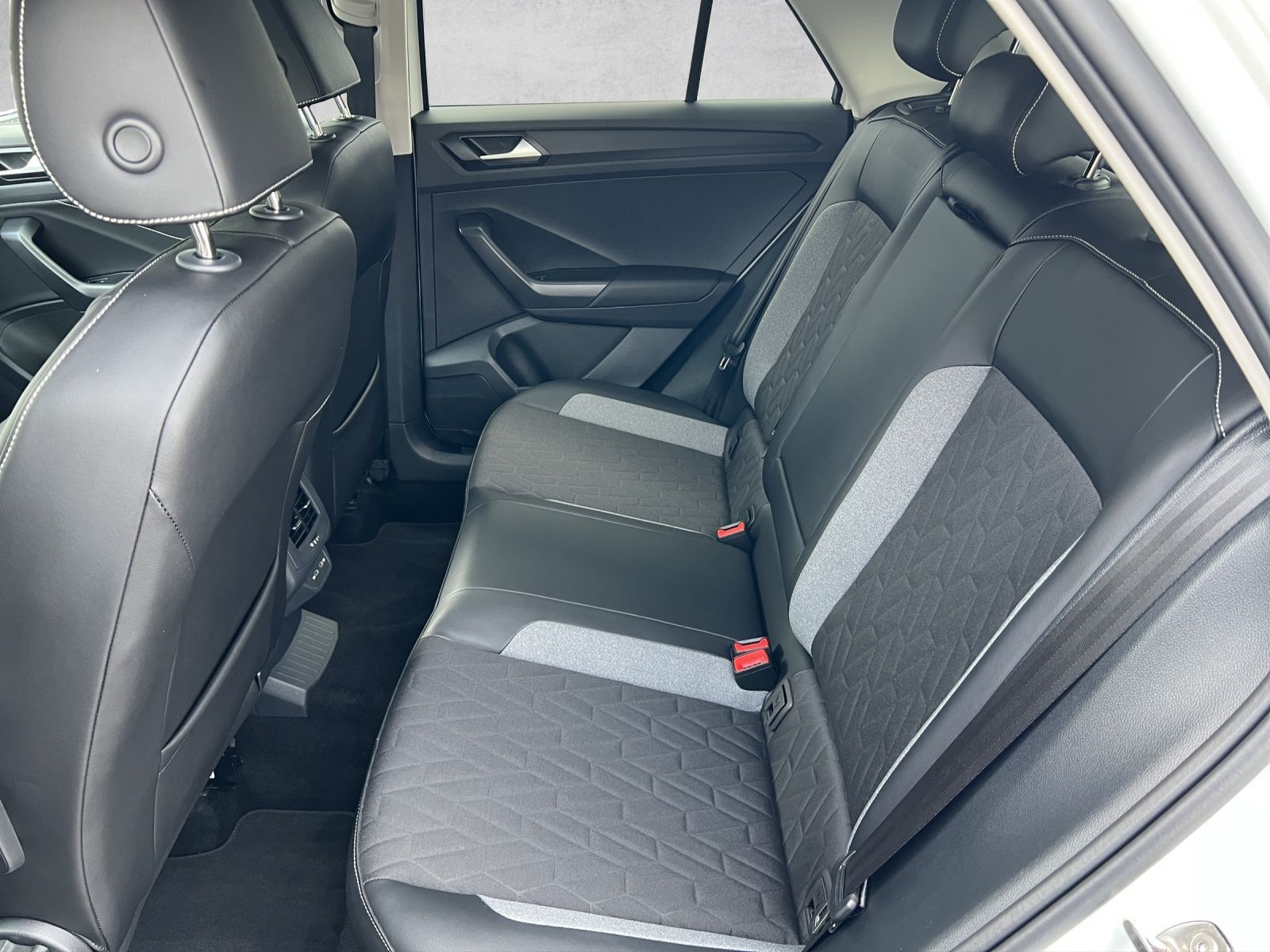 T-Roc Goal 2.0 TDI DSG AHK*Navi*Kamera*ACC