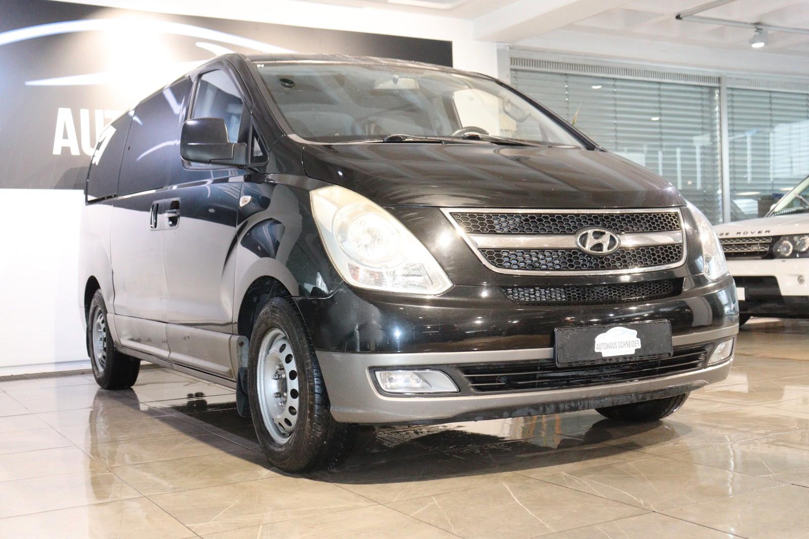 Hyundai H-1 Travel *8-Sitzer*Klima*PDC*AHK 2,3t