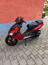 Aprilia SR 50 R - APRILIA SR 50