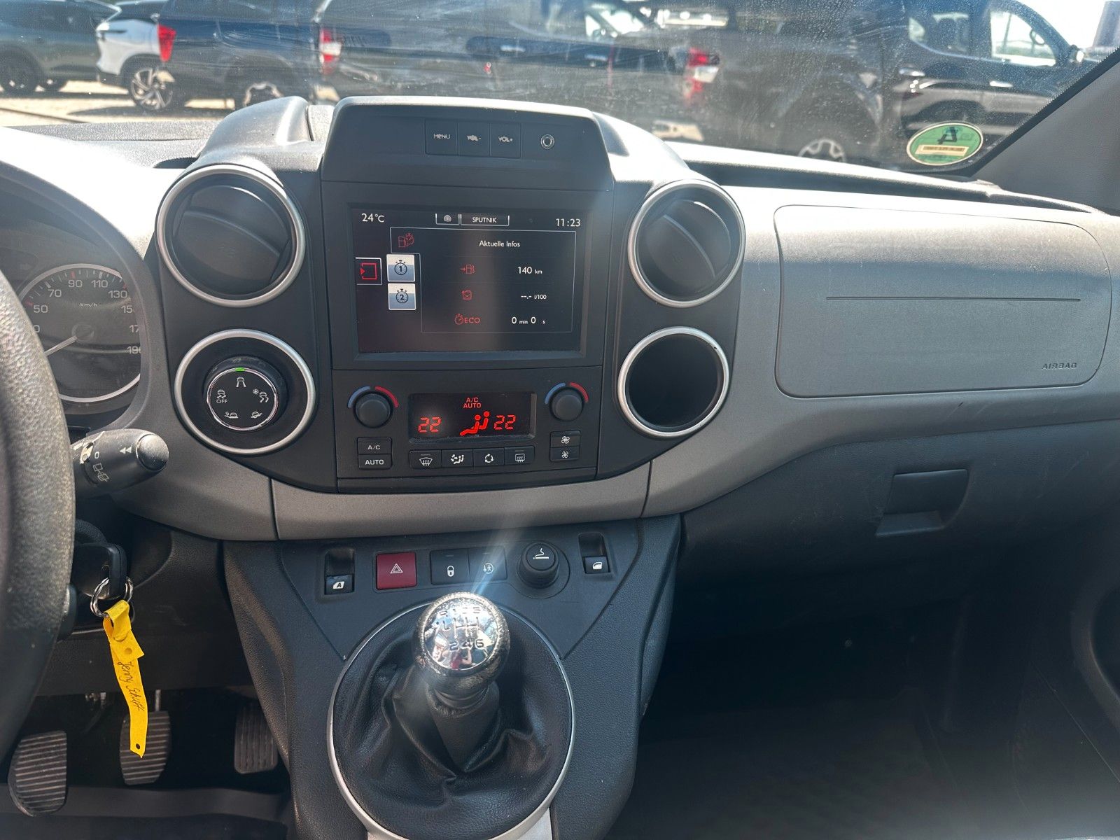 Fahrzeugabbildung Citroën Berlingo Kombi XTR