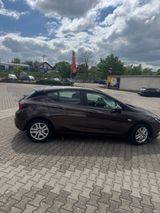 Opel Astra 1.4 DI Turbo Edition eco 110kW S/S Aut... - Opel Astra: Eco