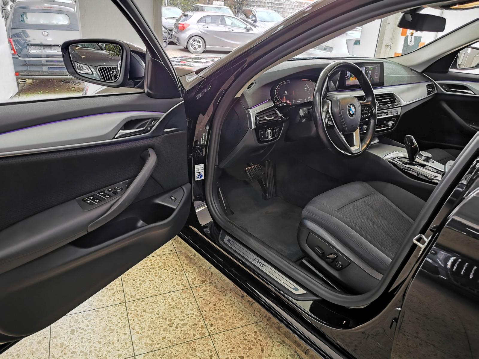 BMW 530i | LED | ACC | KAM [12M. GARANTIE]