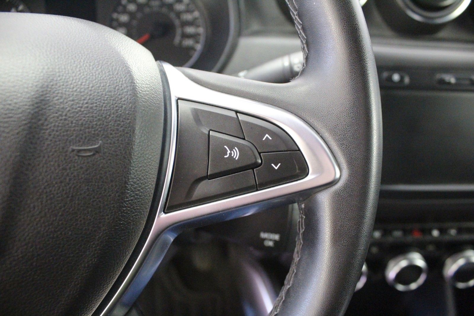 Fahrzeugabbildung Dacia Duster TCe130 *Prestige Navi*Sitzhzg*Kamera*AHK
