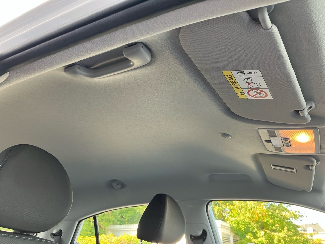 Fahrzeugabbildung Hyundai i10 SELECT Fernlichtass. Kam. Navi PDC SpurH