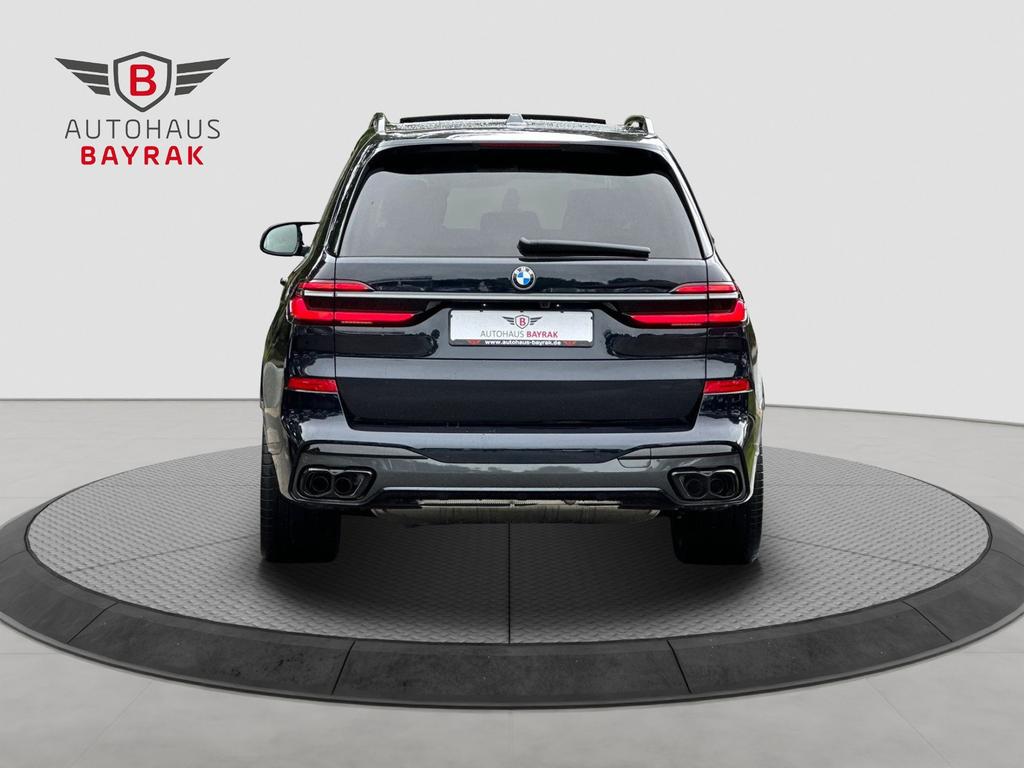 BMW X7 M60