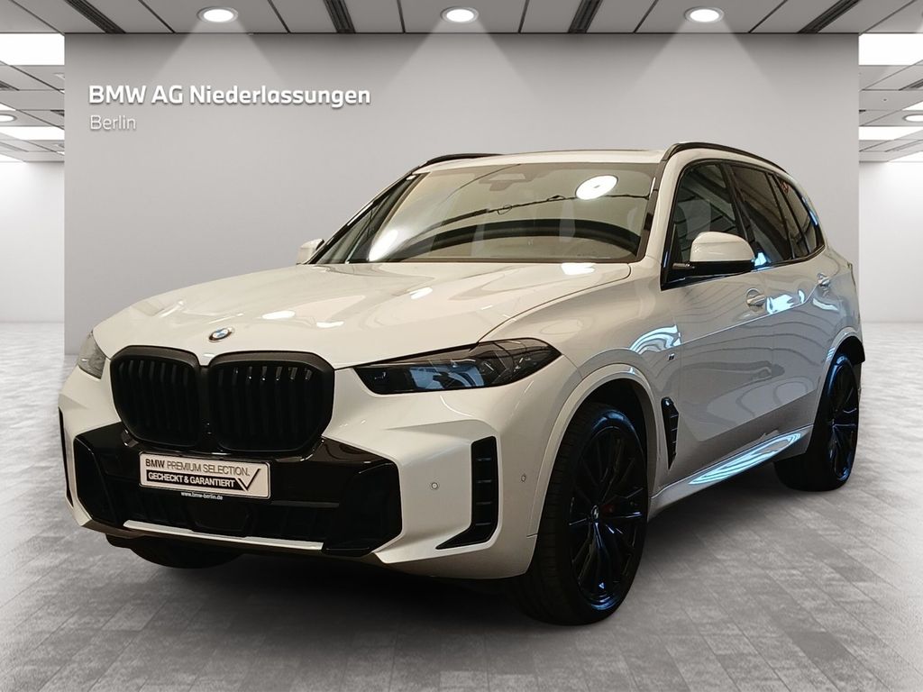 BMW X5 — hlavná fotografia