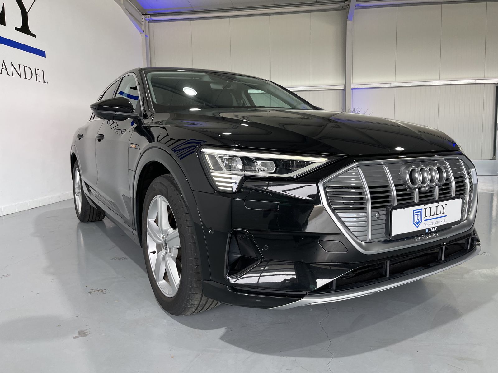 Fahrzeugabbildung Audi e-tron 50 Quattro*LED-Matrix*360°Cam*