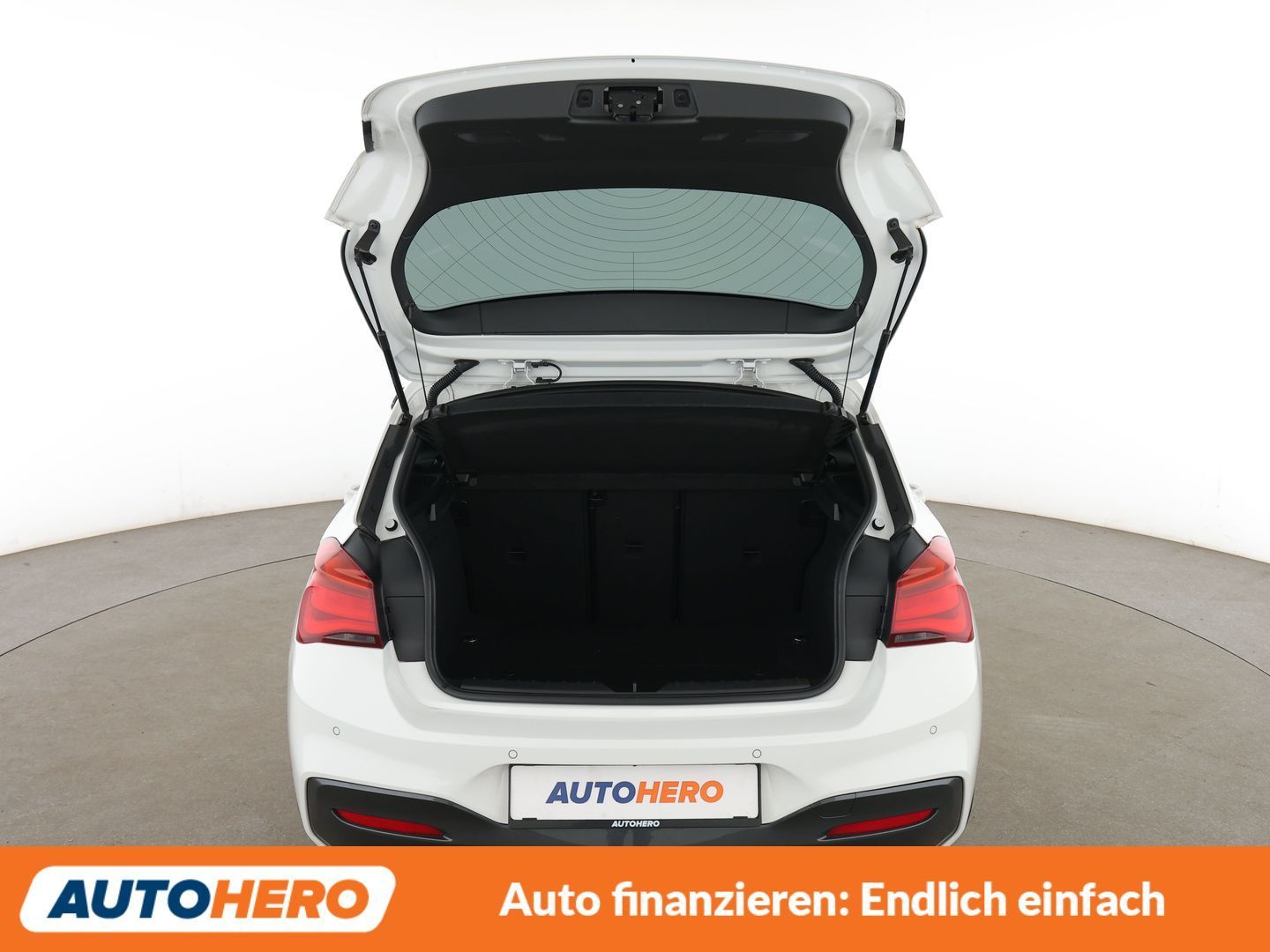 BMW 120i Edition M Sport Shadow Aut. NAVI PDC TEMPO foto 17
