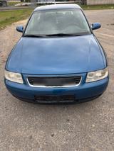 Audi A3 1,9 TDI 8L AHK TÜV 09/26 - Audi A3 aus 2000: 1.9