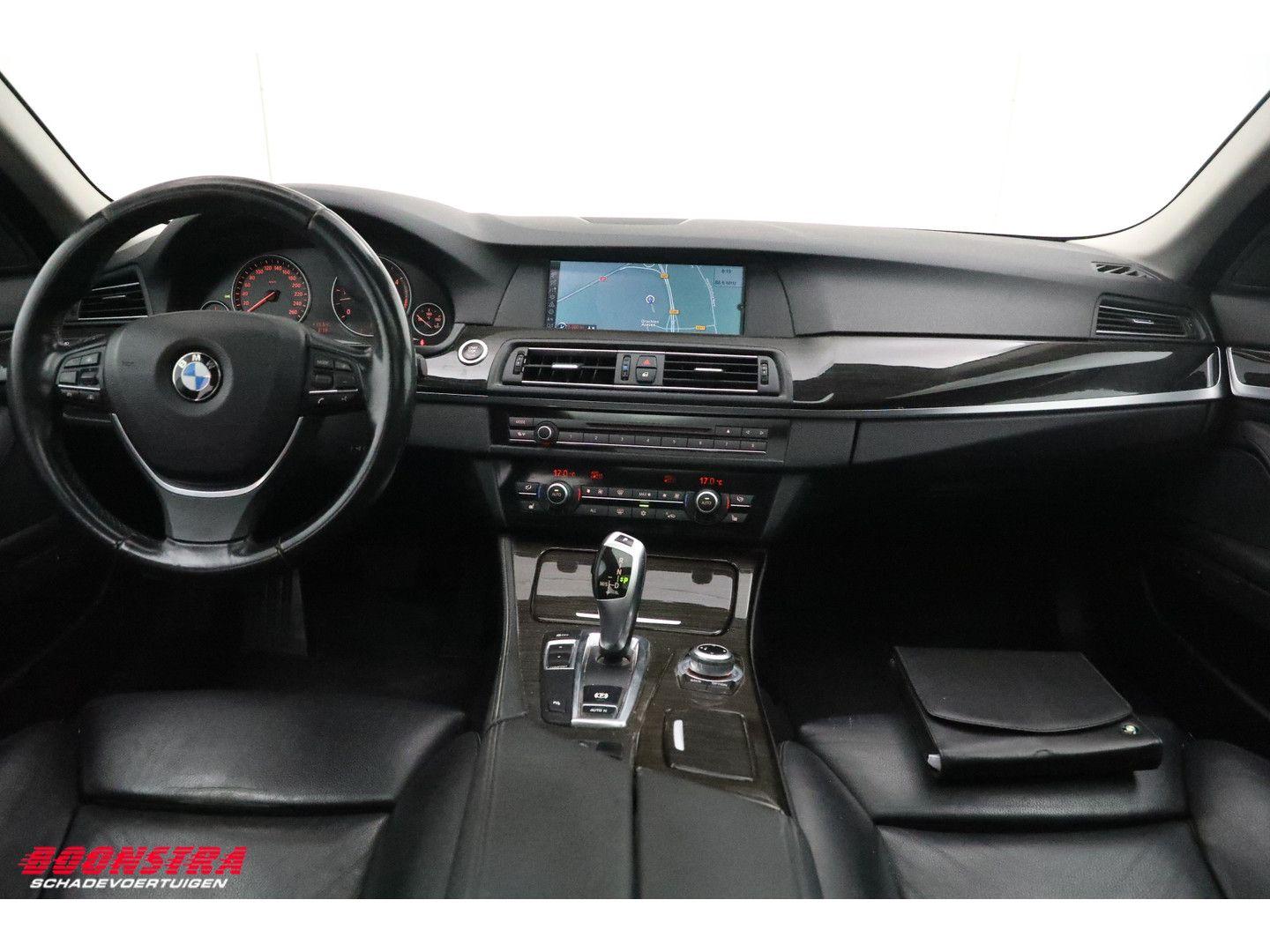 BMW 530 2010 — photo 14