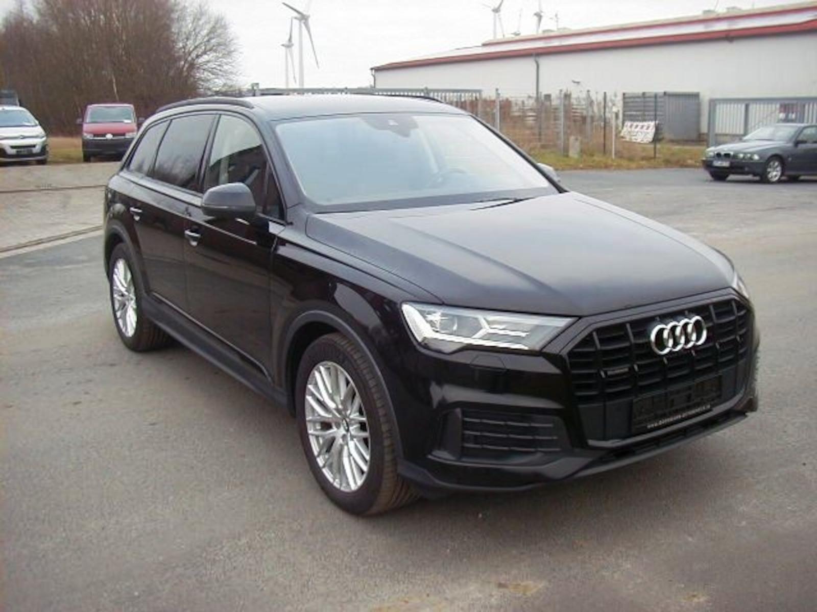 Audi Q7 50 TDI quattro 20 Zoll-Standheizung-Navi-AHK-