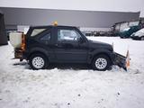 Suzuki Jimny 4WD - Winterdienst Schneeschild Streuer - Suzuki Jimny Winterdienst mit Benzin-Antrieb