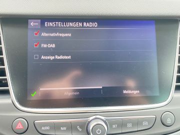 Bild 18 Opel Crossland (X) CROSSLAND ELEGANCE AUTOMATIK 130 PS NAVI WINTERP