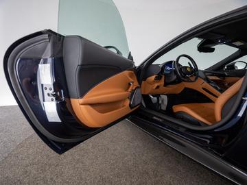 صورة مصغرة 16 لـ 2022 Ferrari ROMA