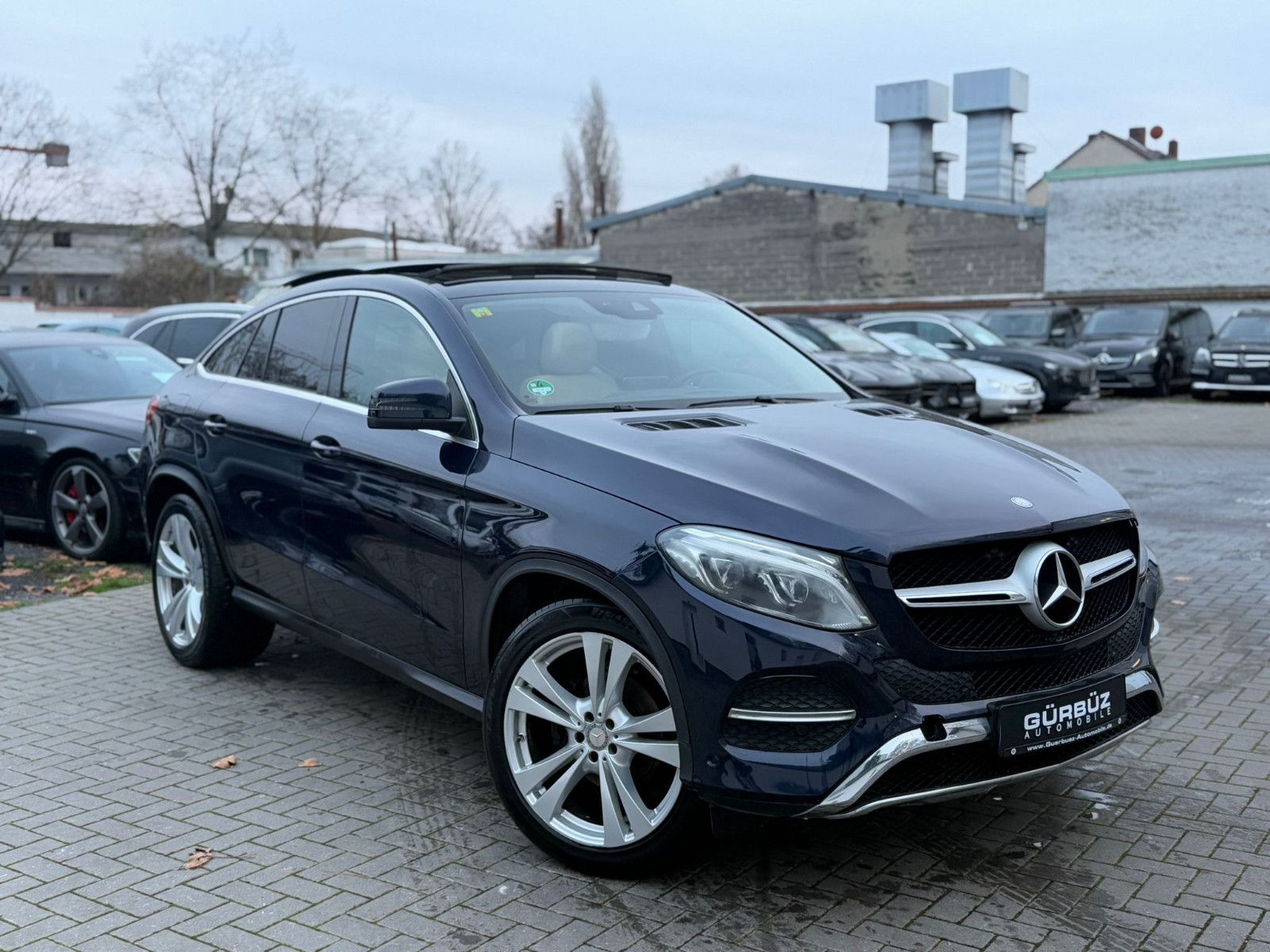 MERCEDES-BENZ GLE 350 d 4Matic Coupe*Pano*21"*LederBeige