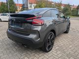 Citroën C4 Shine 1.2 12V e-THP / PureTech Metallic - mit Benzin-Antrieb: Limousine, mit Klimaautomatik, Metallic