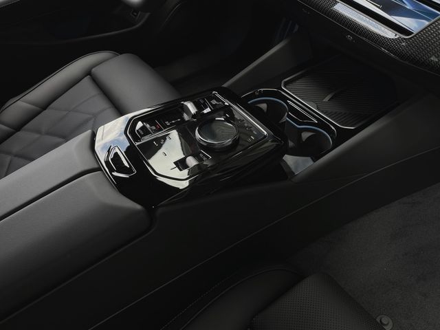Foto Nummer 10: BMW i5