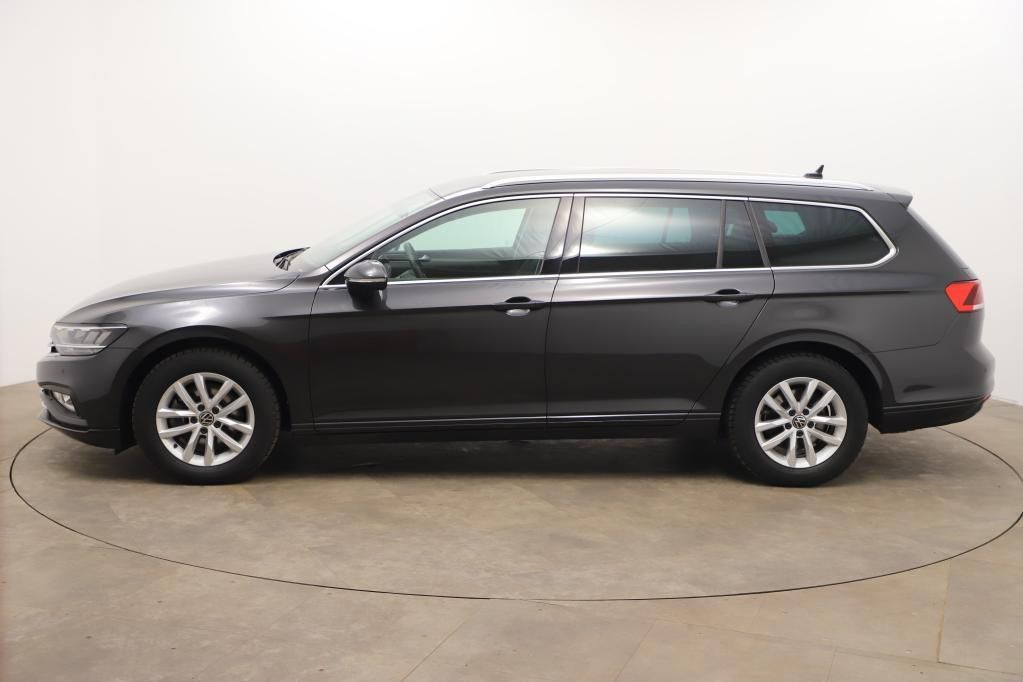 Volkswagen Passat Variant Business 1.5 TSI DSG AHK*RFK*PDC