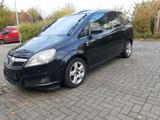 Opel zafira bj 2008 diesel1.9 te.015215260945 - Opel Zafira Gebrauchtwagen in Oldenburg