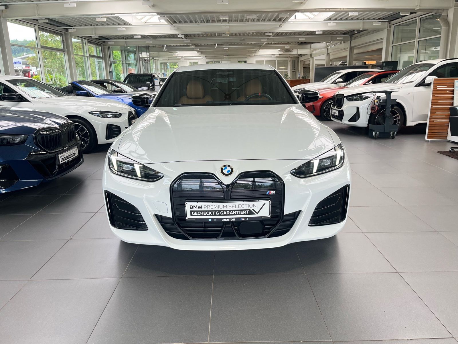 BMW i4 M60 xDrive Gran Coupé inkl. Zubehörbo foto 4