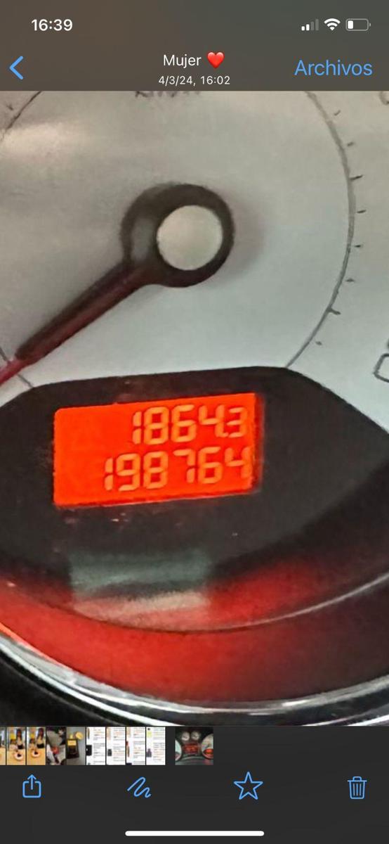 Peugeot 308 2010 — photo 13