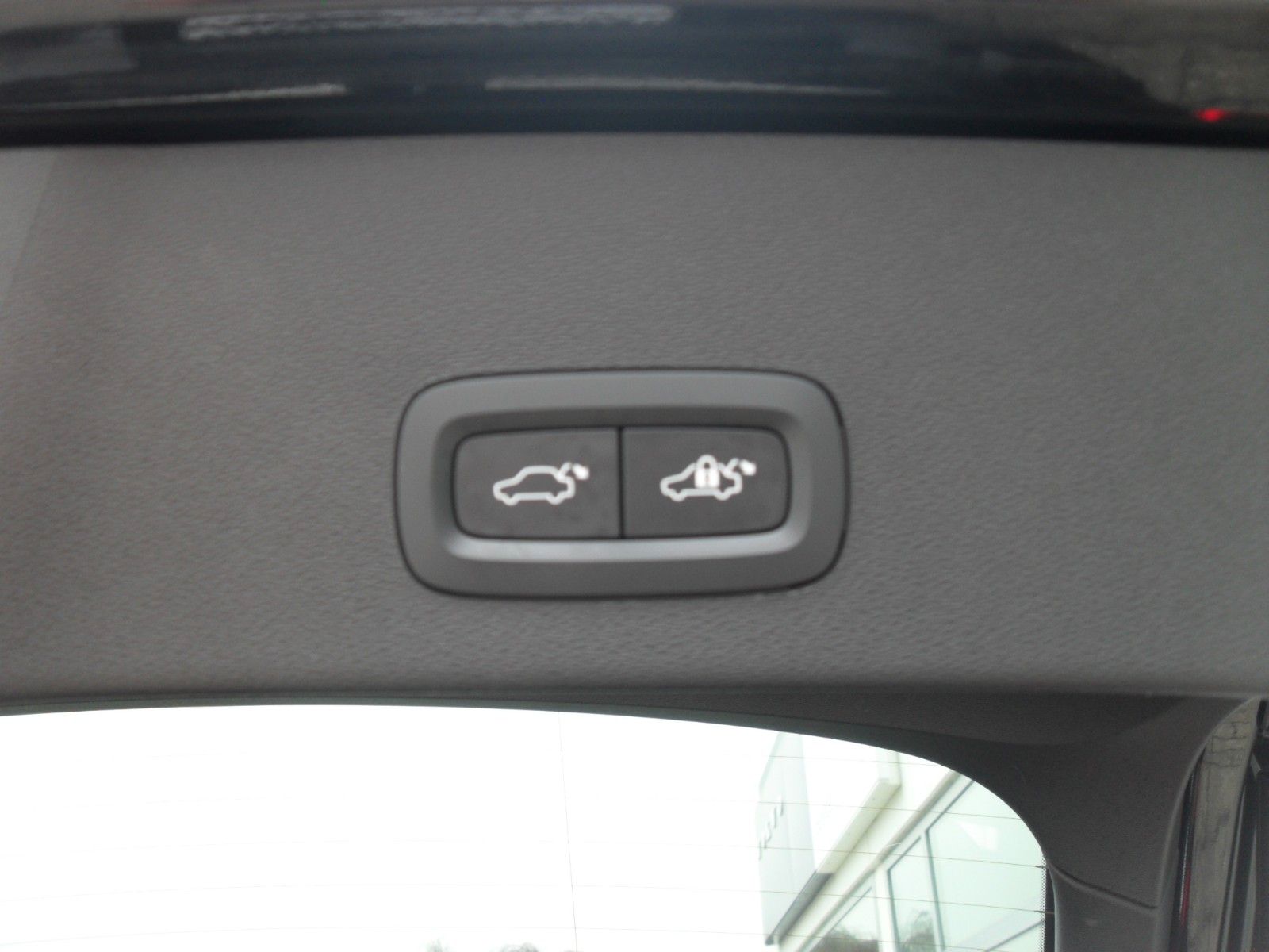 Fahrzeugabbildung Volvo C40 Ultimate | 360° | WP