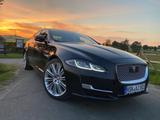 Jaguar XJ Premium Luxury 3.0 V6 Diesel Premium Luxury - Jaguar: 3.6