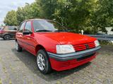 Peugeot 205 Benzin 1,2 Forever Alufelgen E... - Peugeot 205 aus 1995