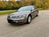 Volkswagen VW Phaeton V6 - Volkswagen Phaeton: V6