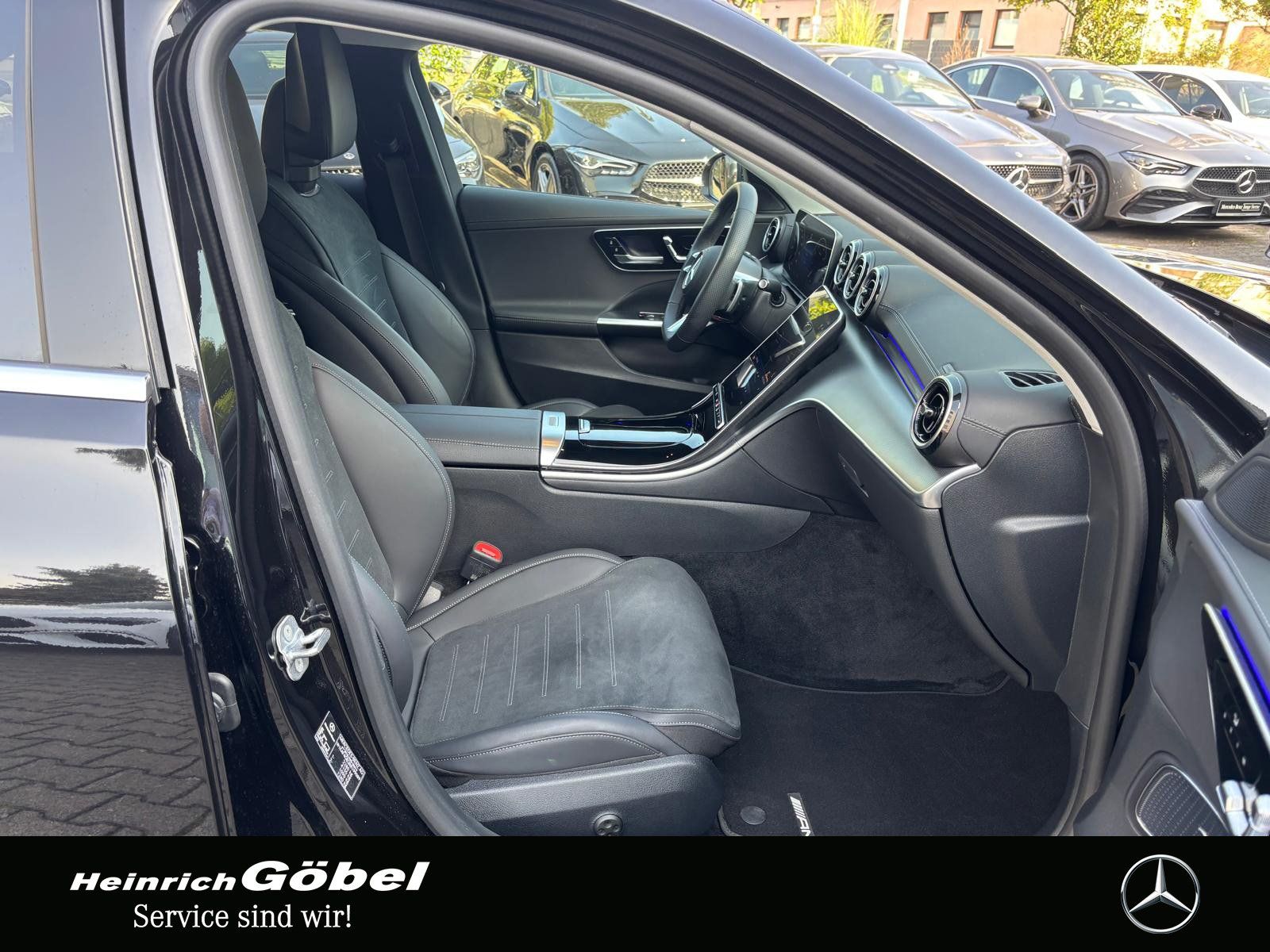 Fahrzeugabbildung Mercedes-Benz C 300 AMG*360°KAMERA*MEMORY-SITZE*AMBIENTEBEL*