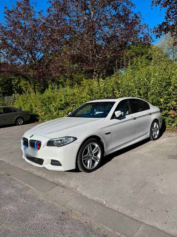 Image of BMW 530