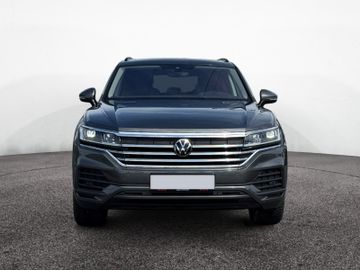 Volkswagen Touareg - 3