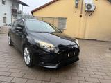 Ford Focus 2,0 EcoBoost ST - Ford Focus: 2.0