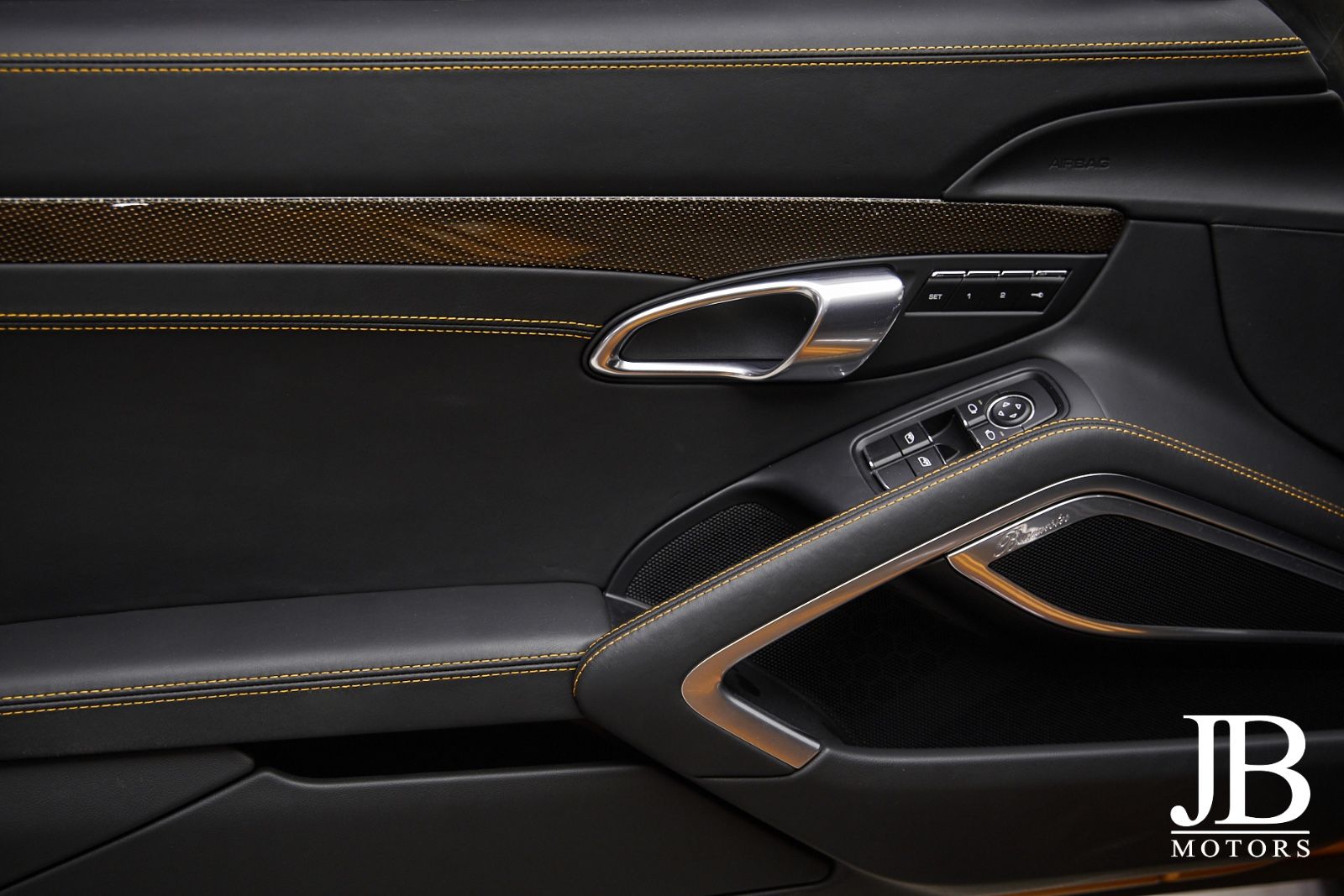 Fahrzeugabbildung Porsche 911 Turbo S Exclusive Series Burmester Lift