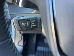 Foto Nummer 15: PEUGEOT 2008