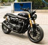 Triumph Speed Twin 1200 RS Black-Umbau neuwertig - TRIUMPH SPEED TWIN 1200