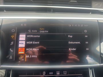Audi A8 - 12