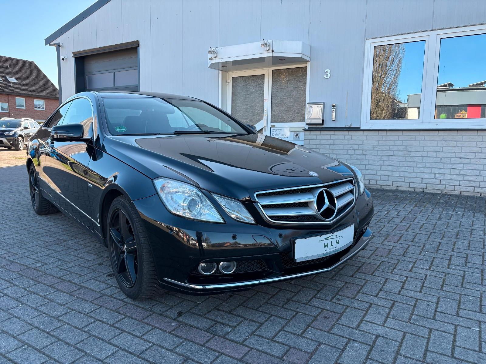 Mercedes-Benz E 200 E Coupe Automatik Leder SHZ PDC