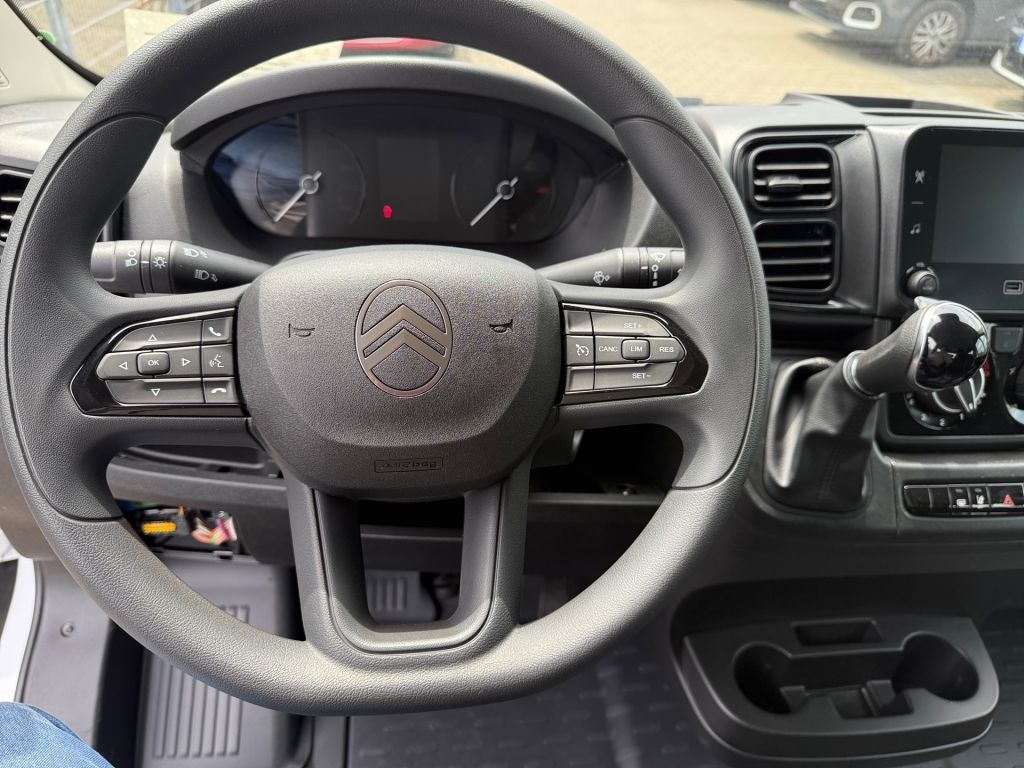 Fahrzeugabbildung Citroën Jumper 2.2 D 180 3.5T+ L3 Autm. 3-Seiten-Kipper