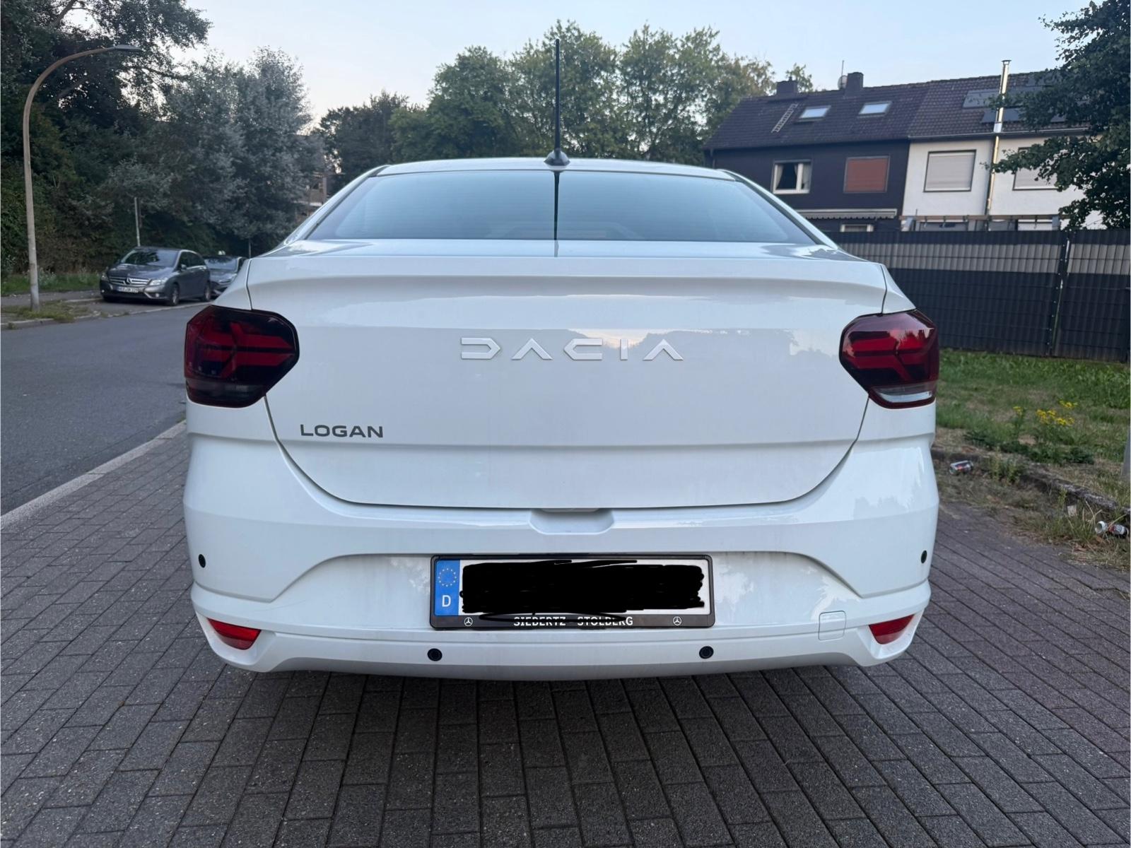 Dacia Logan, Klimaanlage, Einparkhilfe, LPG, Garantie 