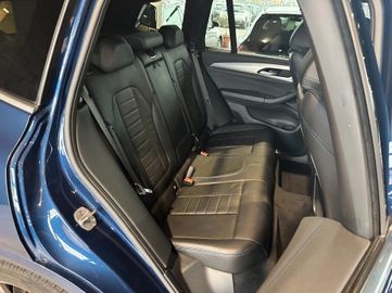 BMW X3 - 11