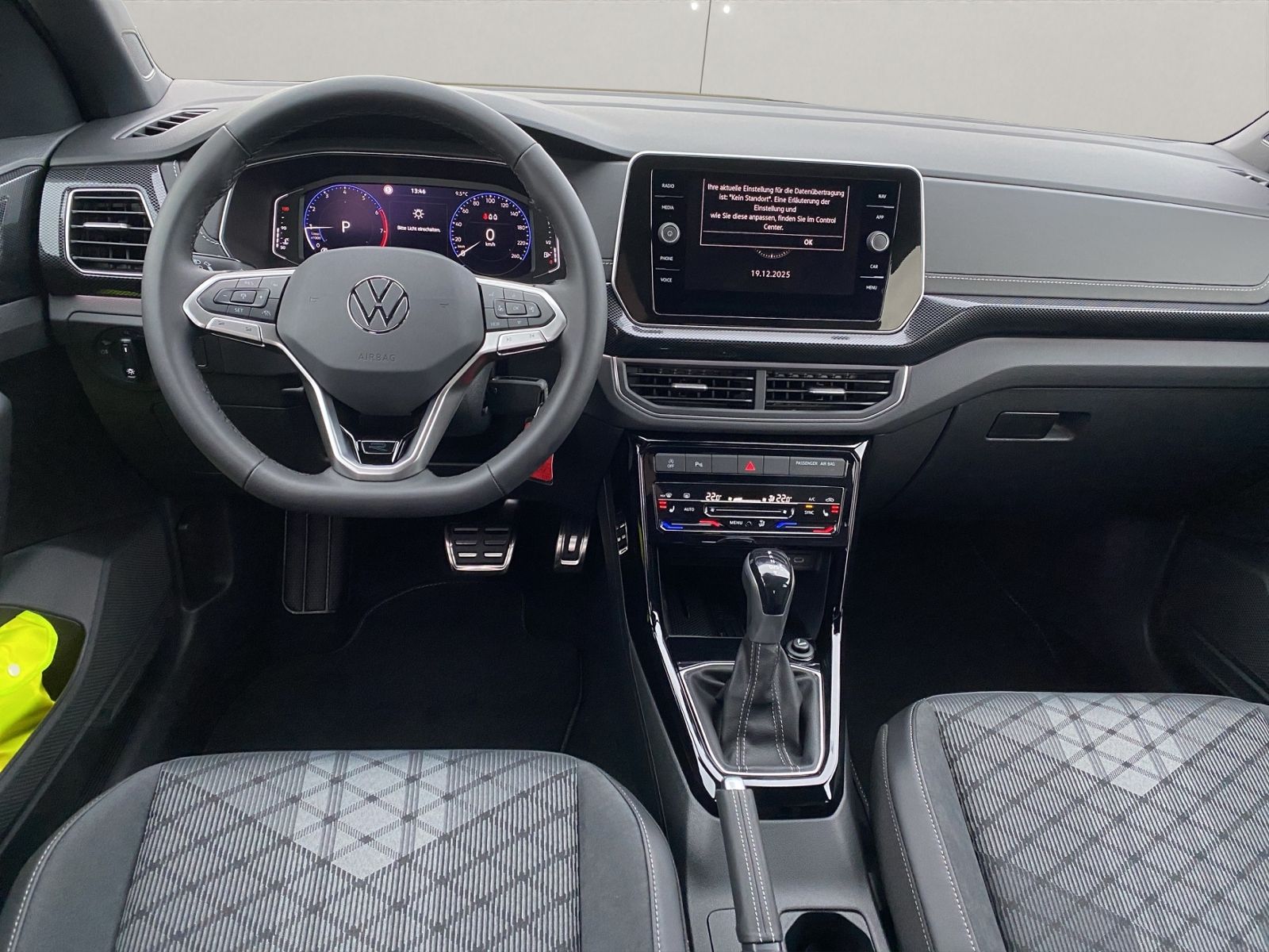 Volkswagen T-Cross - Bild 12