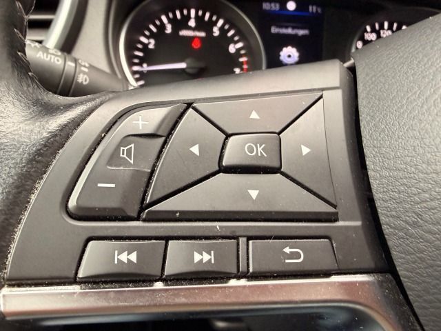 Fahrzeugabbildung Nissan Qashqai 1.3 DIG-T DCT Tekna Alu+DR+19Zoll