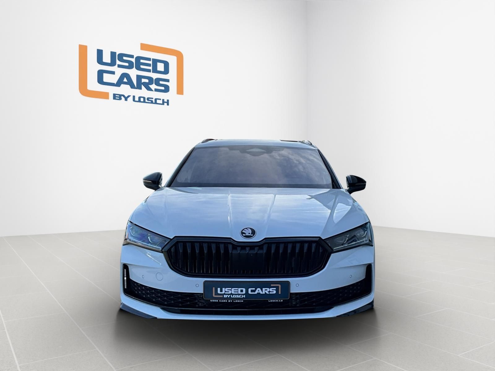 Skoda Superb Sportline+4x4+DSG+Pano+AHK+StandH. imagem 3