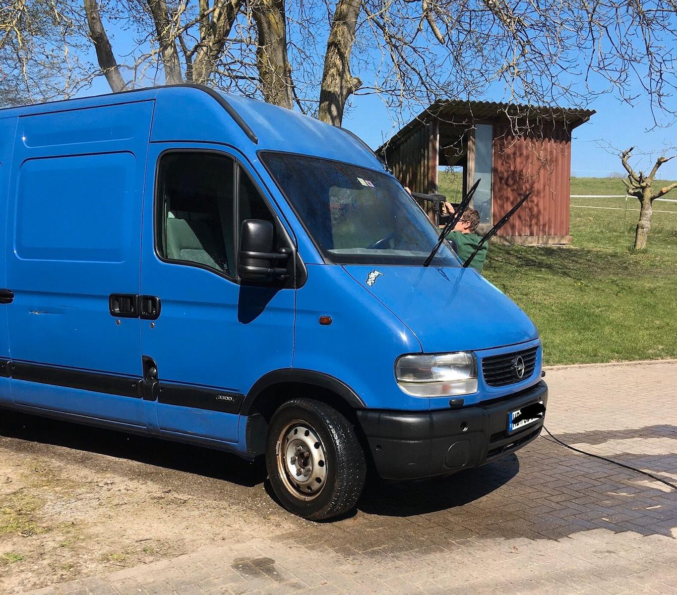 Opel Movano
