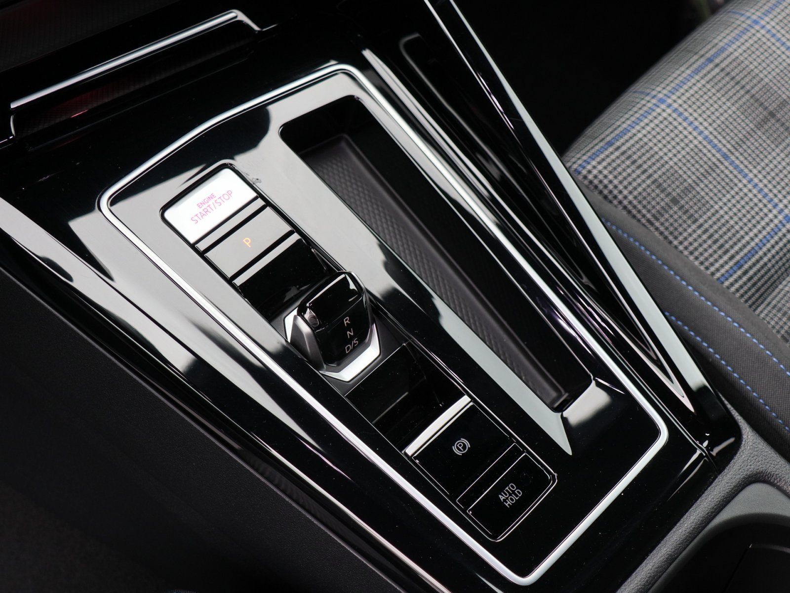Volkswagen Golf - Bild 11
