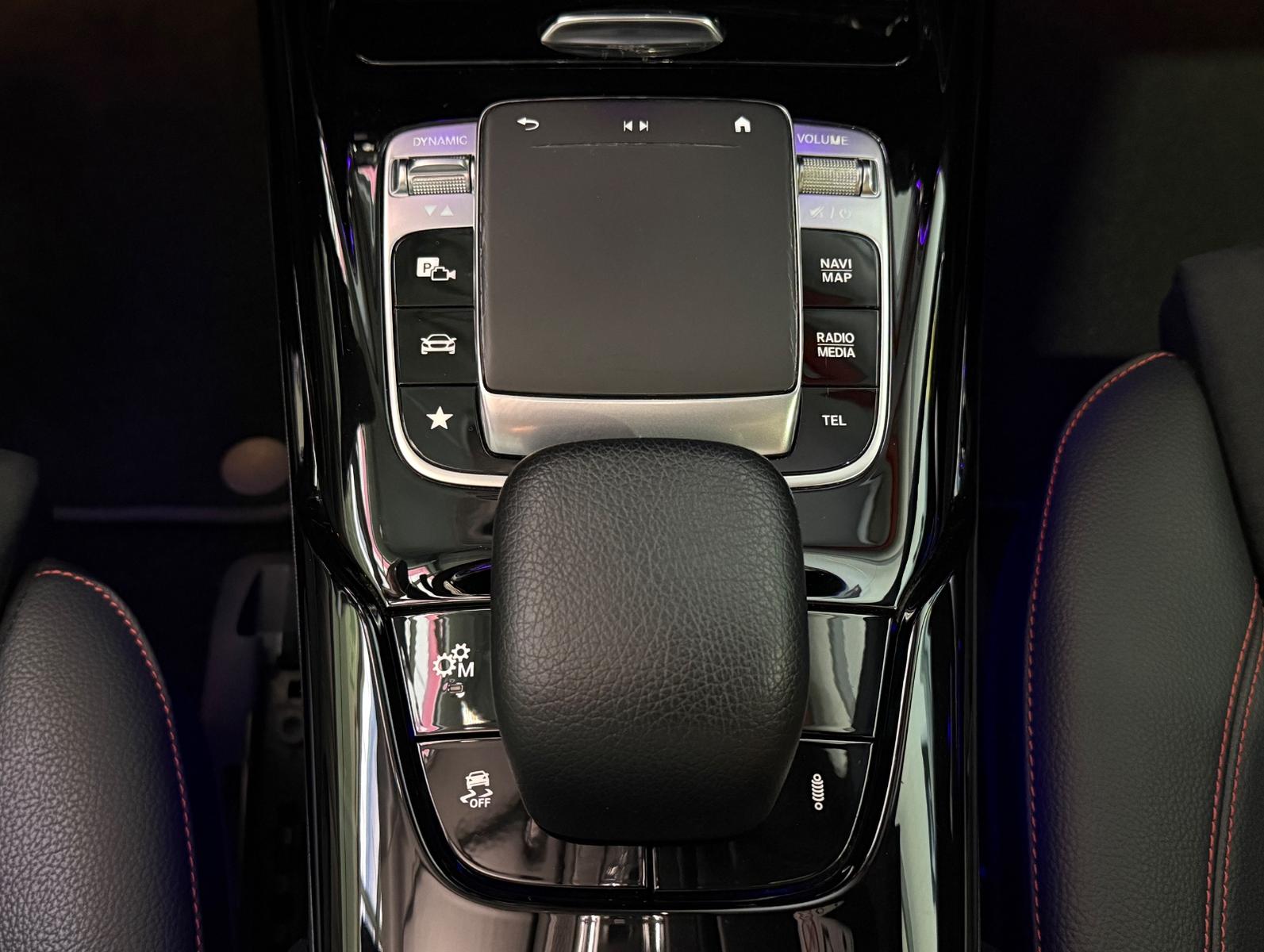 Mercedes-Benz CLA 35 AMG 4Matic Shooting Brake*PANO*BURMESTER