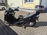 Suzuki Burgman 400 - SUZUKI BURGMAN 400